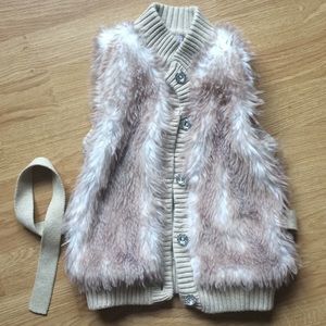 Faux fur winter vest size 5-6
